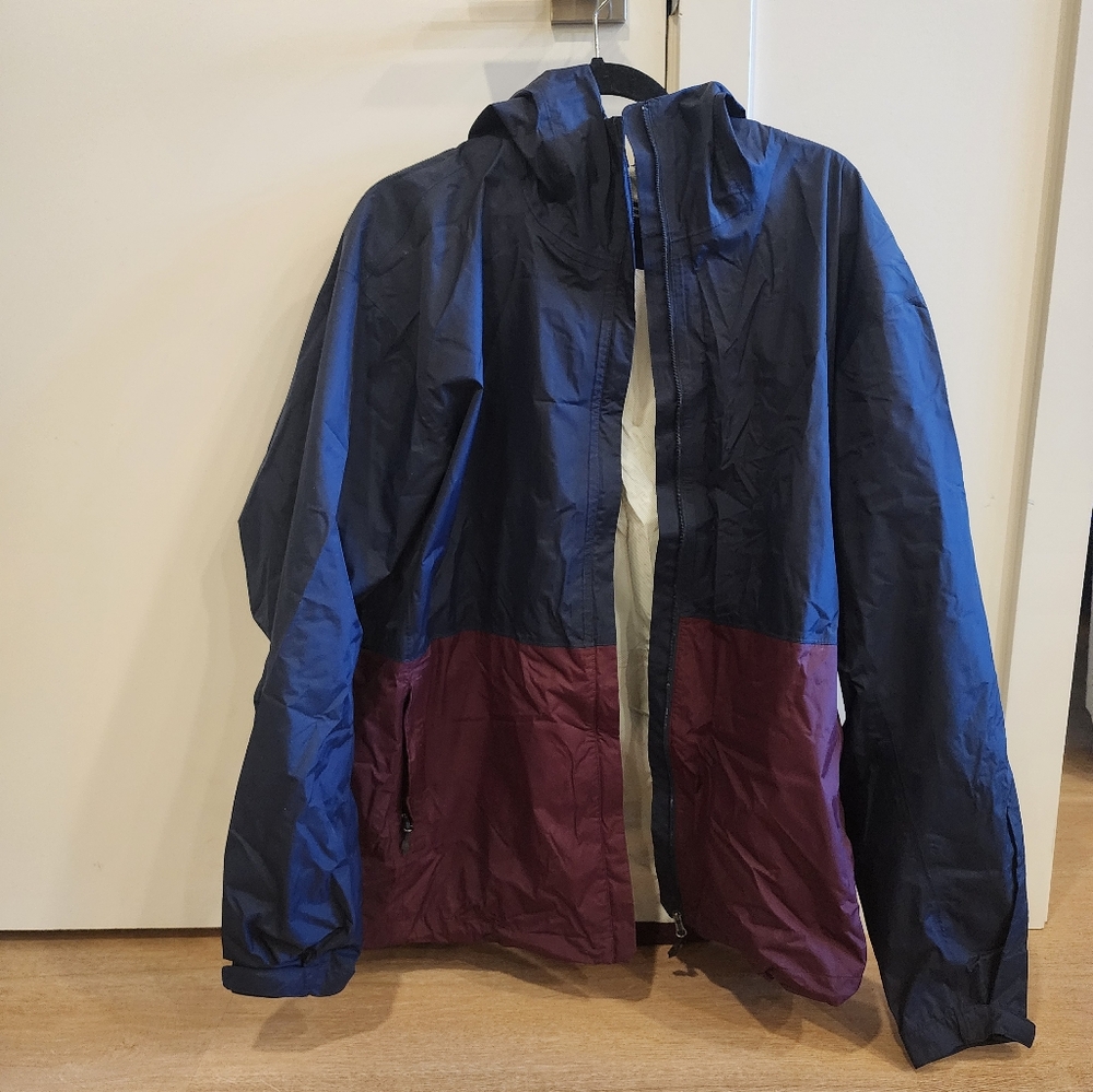 MEC men's XL navy rain jacket